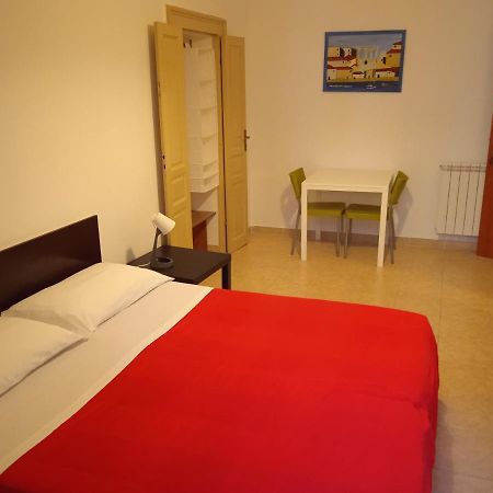 B&B Caravaggio Only 200 Metres From Ortigia 锡拉库扎 外观 照片